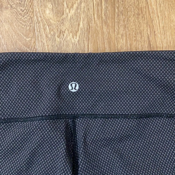 Lululemon leggings - Picture 5 of 5
